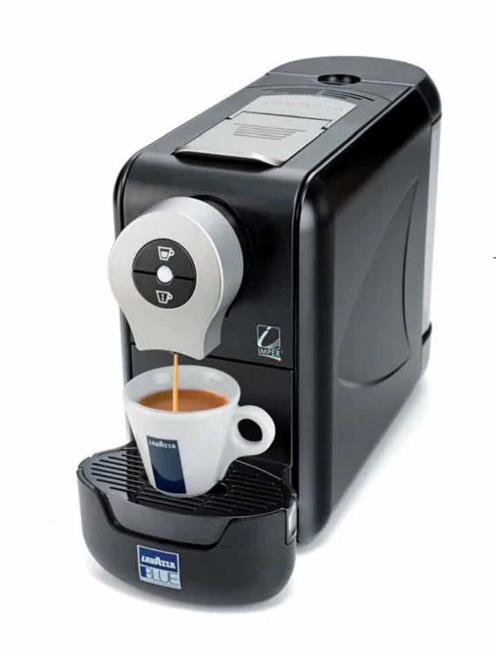 Lavazza - Blue LB 910 Compact Capsule Espresso Machine Black (OPEN BOX - IN STORE PURCHASE ONLY - STORE DEMO MODEL)
