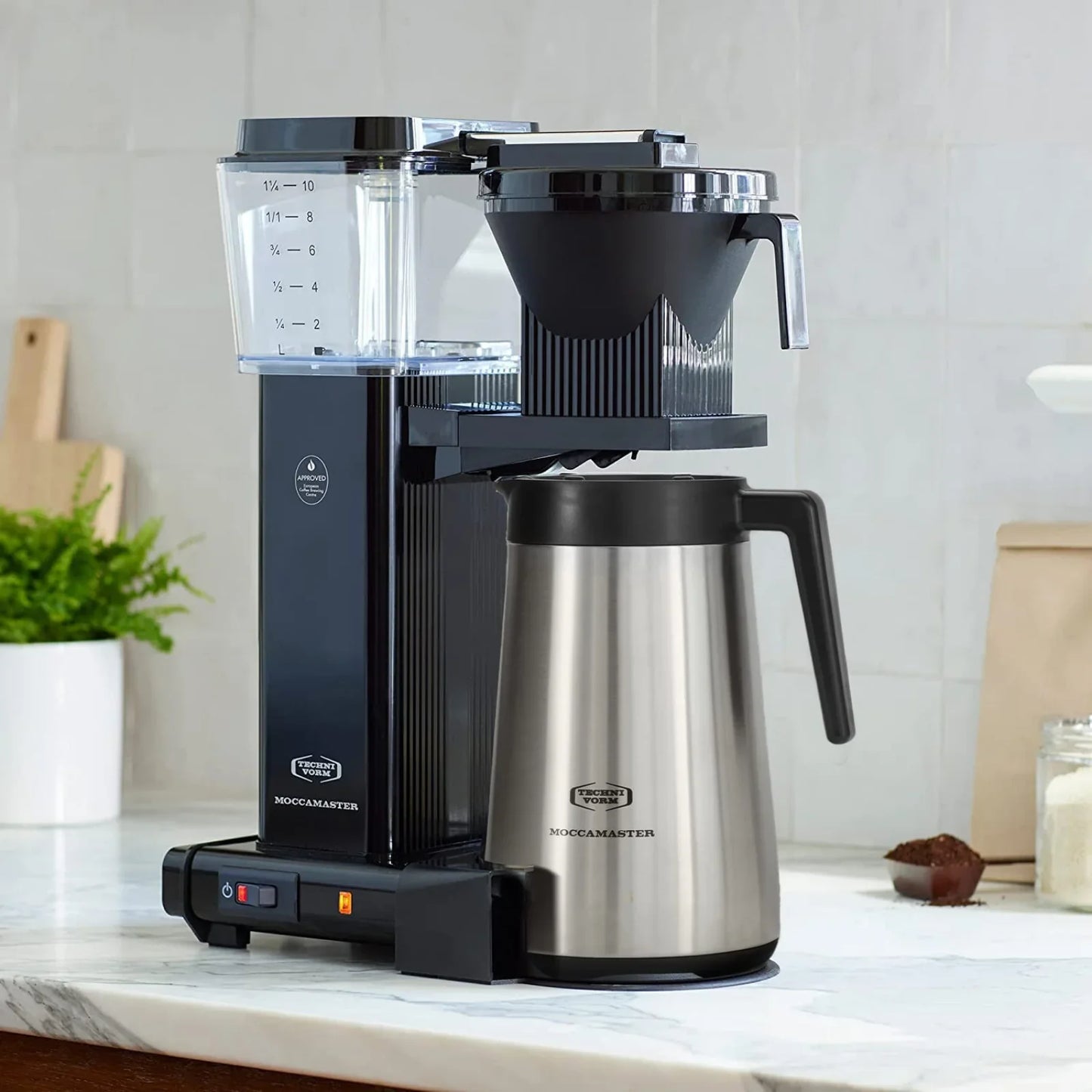 Technivorm Moccamaster KBGT Brewer Black w/1.25L/.40oz. Thermal Glass Lined Carafe - 79314/GL