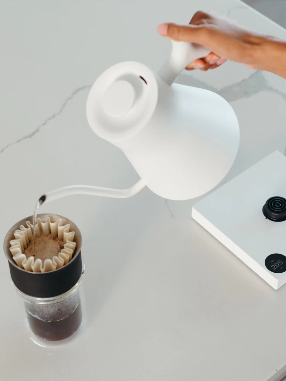 Fellow Stagg EKG PRO Electric Pour Over Kettle Matte White 0.9L/30.4oz 120v. - 1222PRO-MW