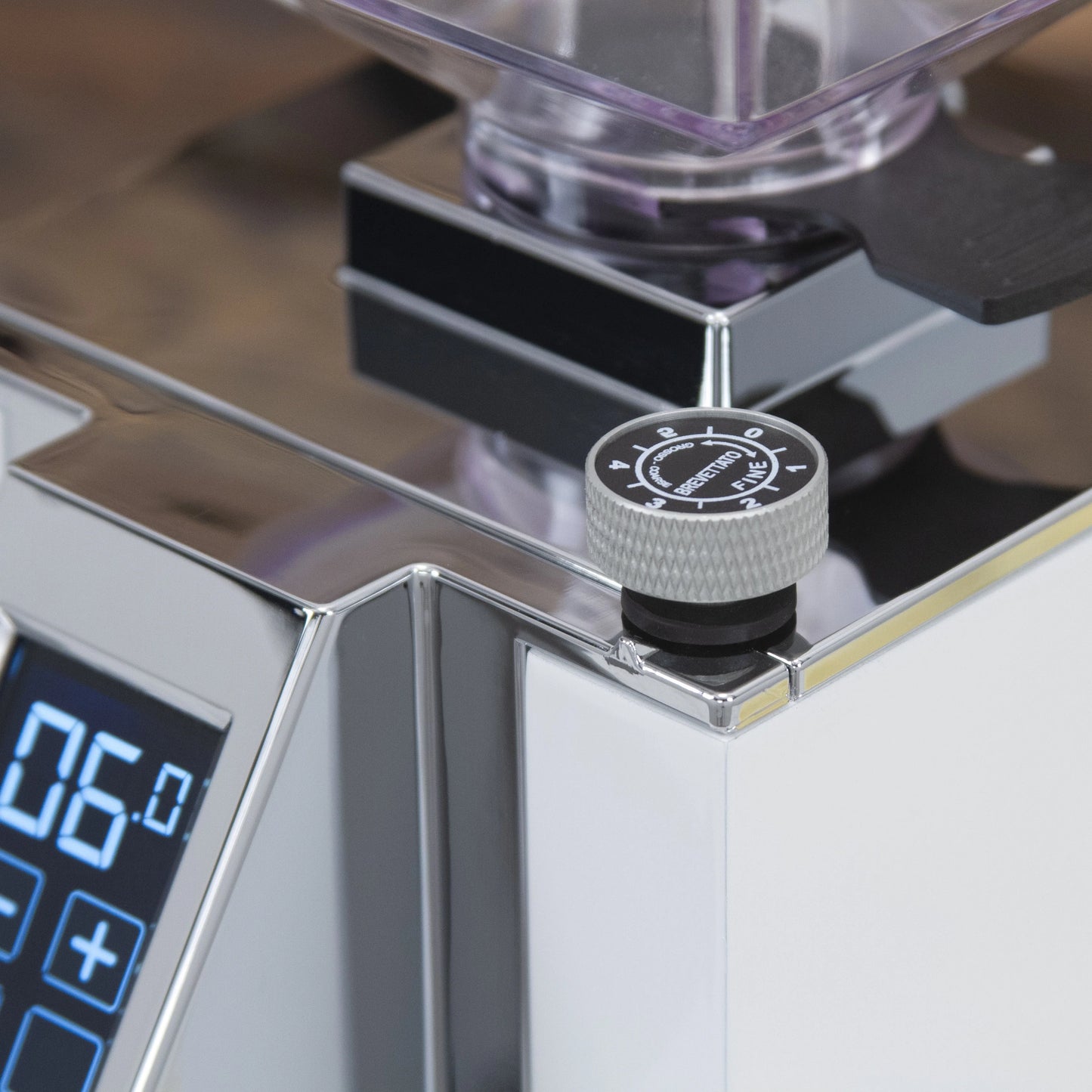 Eureka - Mignon Magnifico 55 On-Demand Digital Grinder 110V - EMA5DB11U20TK9000001 / EMA5DB11U20TK9000101 / EMA5DB11U20TK9000951