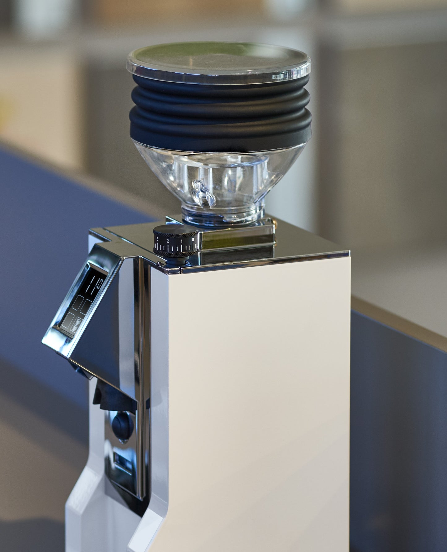 Eureka - Mignon Magnifico 55 On-Demand Digital Grinder 110V - EMA5DB11U20TK9000001 / EMA5DB11U20TK9000101 / EMA5DB11U20TK9000951