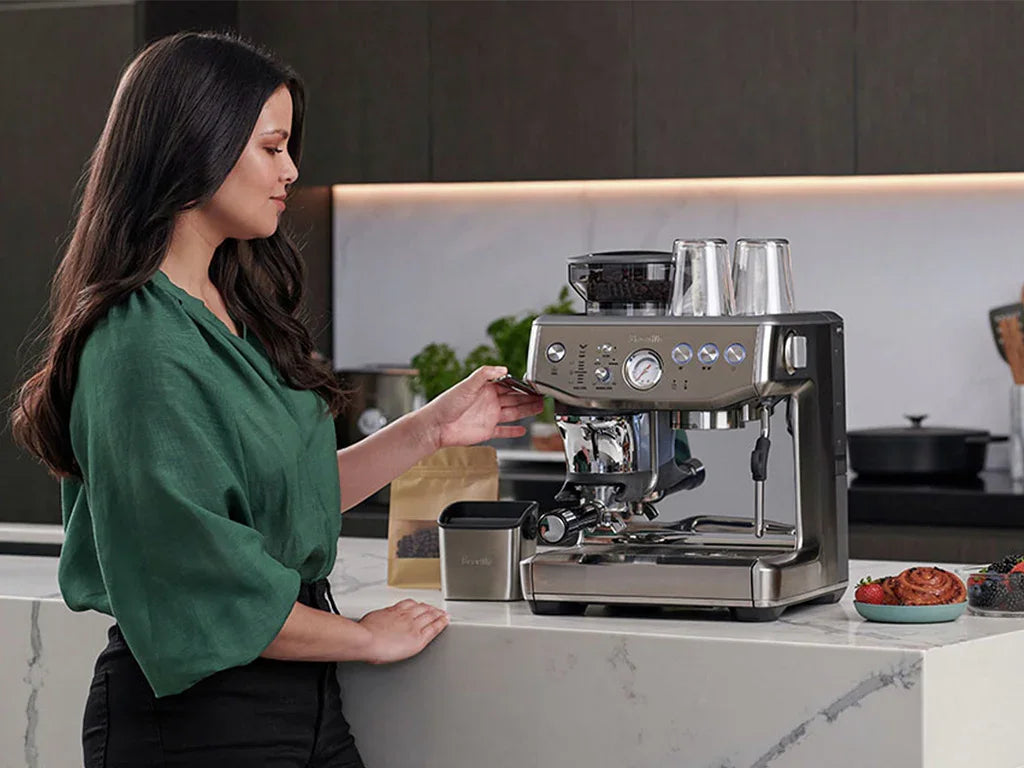 Breville - Barista Express Impress Semi-Automatic Combo Espresso Machine with Grinder - BES876BSS