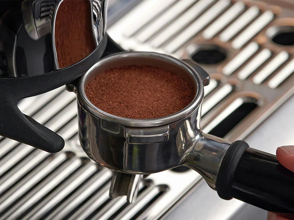 Breville - Barista Express Impress Semi-Automatic Combo Espresso Machine with Grinder - BES876BSS