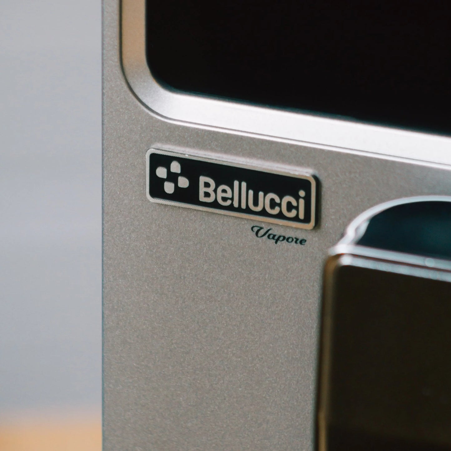 Bellucci - Slim Vapore Super Automatic Machine - #SLIMVAPORE (OPEN BOX - IN STORE PURCHASE ONLY)